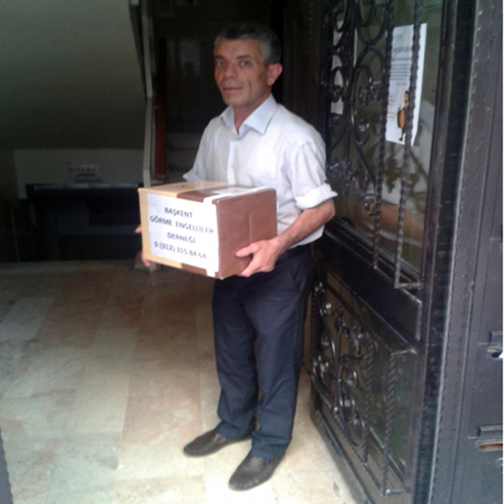 ENGELLİ İHTİYAÇ SAHİPLERİNE YARDIMINI TESLİM ETTİK